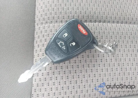 2010 Jeep Liberty Sport из США, поврежденный, VIN 1J4PN2GK7AW168505